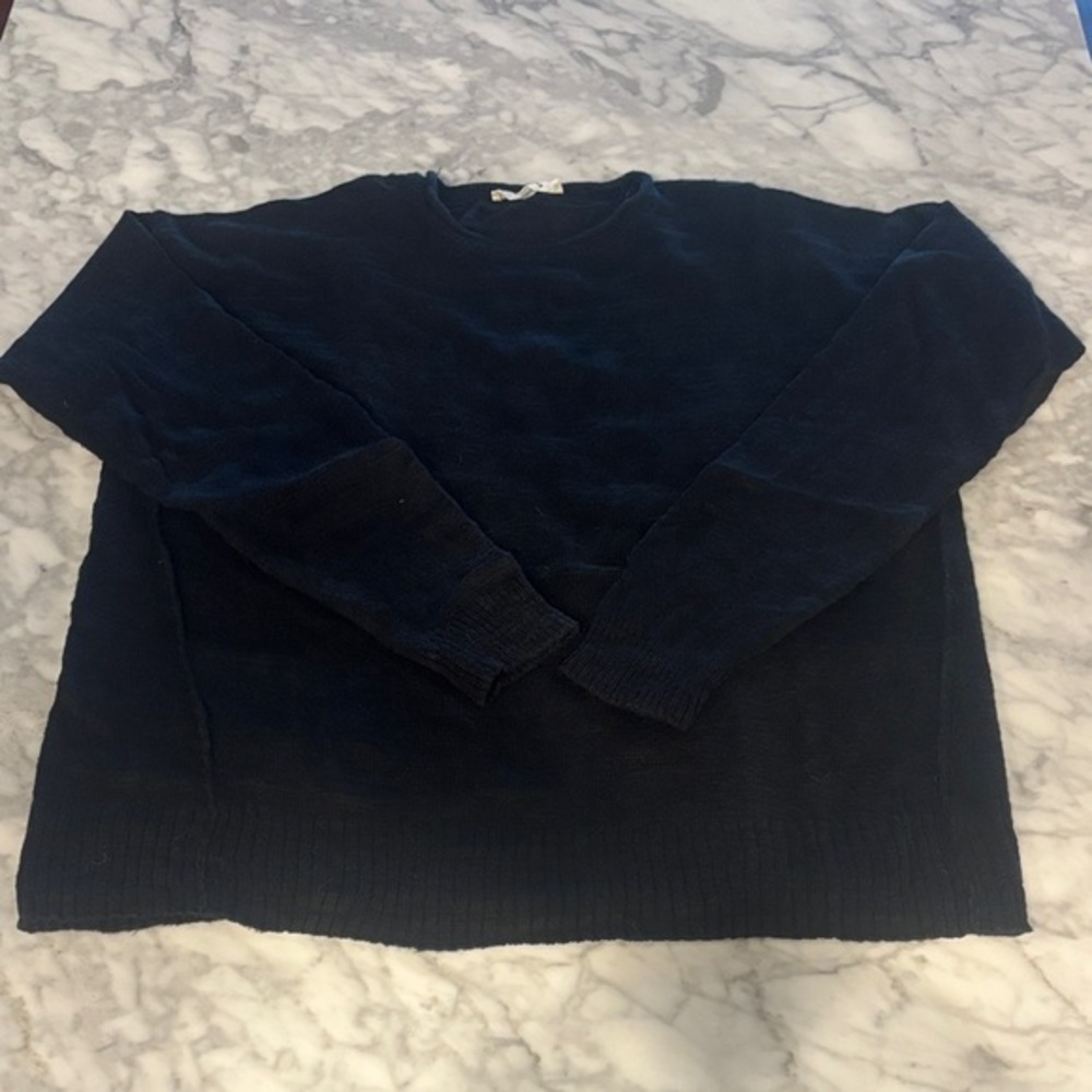 Everlane Men's Deep Blue Crewneck Sweater